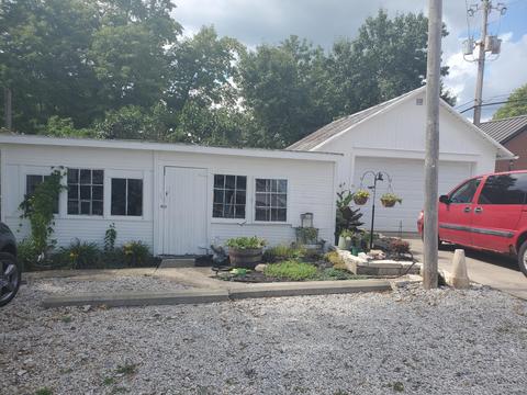 20 E Columbus St, Lithopolis, OH 43136 photo 3