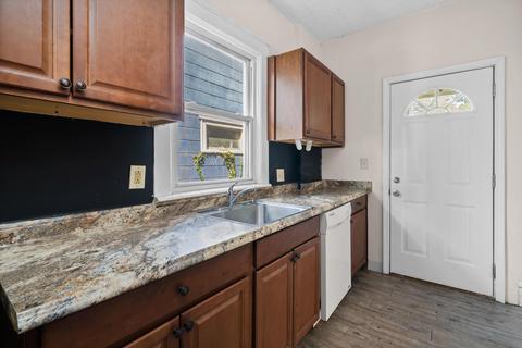 84 E Blake Ave, Columbus, OH 43202 photo 11