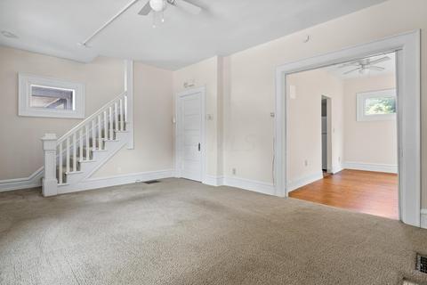 84 E Blake Ave, Columbus, OH 43202 photo 6
