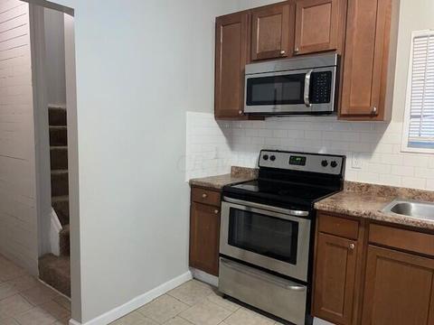 68 E Blake Ave, Columbus, OH 43202 photo 6