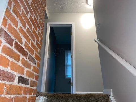 68 E Blake Ave, Columbus, OH 43202 photo 14