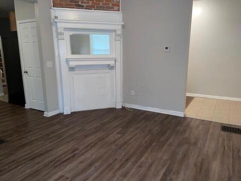 68 E Blake Ave, Columbus, OH 43202 photo 3
