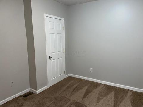 68 E Blake Ave, Columbus, OH 43202 photo 22