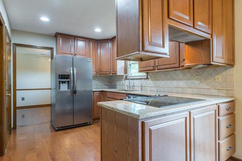 2248 Stratingham Dr, Dublin, OH 43016 photo 6