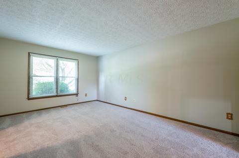 2248 Stratingham Dr, Dublin, OH 43016 photo 18