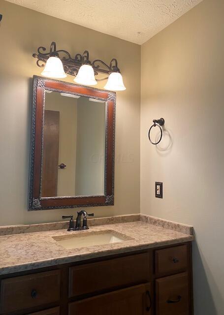 2248 Stratingham Dr, Dublin, OH 43016 photo 32