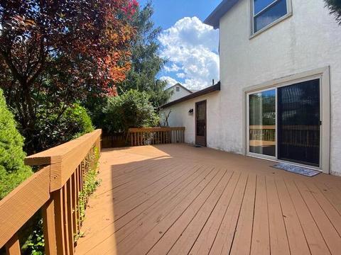 2248 Stratingham Dr, Dublin, OH 43016 photo 4