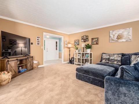 2188 Stratingham Dr, Dublin, OH 43016 photo 7