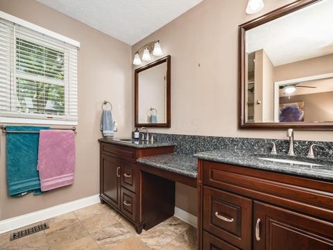 2188 Stratingham Dr, Dublin, OH 43016 photo 24