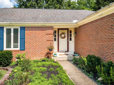 2188 Stratingham Dr, Dublin, OH 43016 photo 4