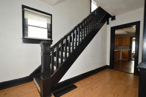 801 James St, Springfield, OH 45503 photo 4