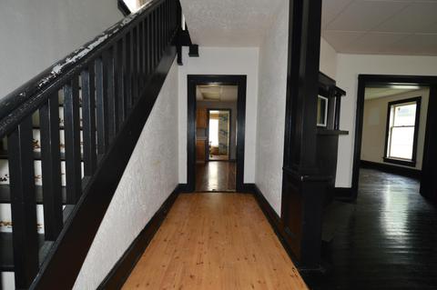 801 James St, Springfield, OH 45503 photo 3