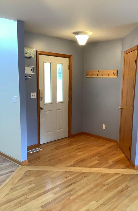 223 Clark Dr, Circleville, OH 43113 photo 5