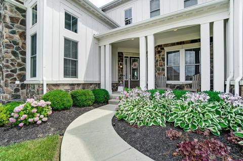 7925 Dennison Ct, Dublin, OH 43017 photo 4
