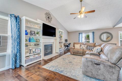 1976 Ashburn Dr, Delaware, OH 43015 photo 8