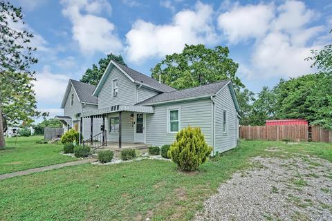 128 Logan St, Circleville, OH 43113 photo 1