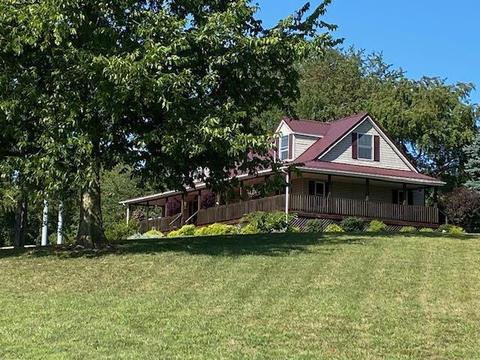 30761 Wolfe Rd, Circleville, OH 43113 photo 2