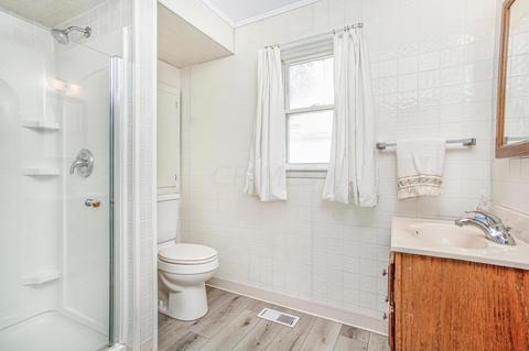 405 Adams Ave, Huron, OH 44839 photo 9