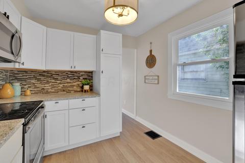 1436 E 19th Ave, Columbus, OH 43211 photo 8