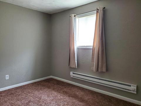400 N High St, Jackson, OH 45640 photo 8