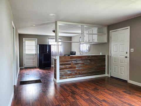 400 N High St, Jackson, OH 45640 photo 4