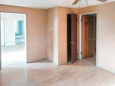 156 E Oregon Ave, Sebring, OH 44672 photo 11