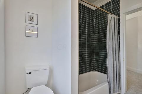 642 E 4th Ave, Columbus, OH 43201 photo 27
