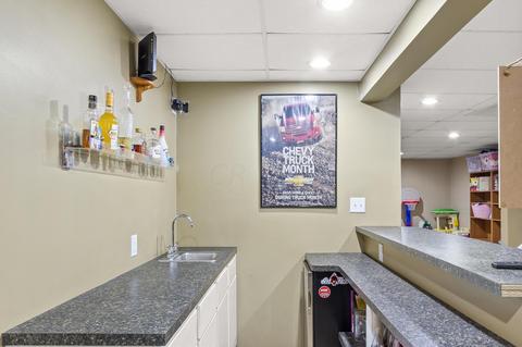 908 Armstrong Dr, Willard, OH 44890 photo 28