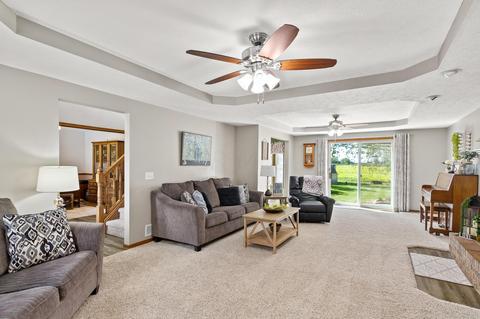 908 Armstrong Dr, Willard, OH 44890 photo 7