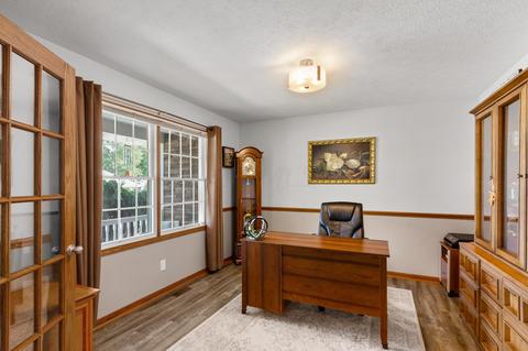 908 Armstrong Dr, Willard, OH 44890 photo 13