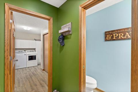 908 Armstrong Dr, Willard, OH 44890 photo 10