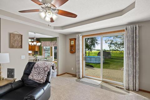 908 Armstrong Dr, Willard, OH 44890 photo 9