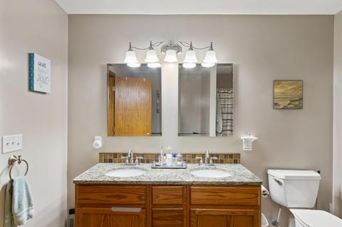 908 Armstrong Dr, Willard, OH 44890 photo 19