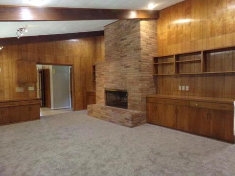 651 S Broadmoor Blvd, Springfield, OH 45504 photo 9