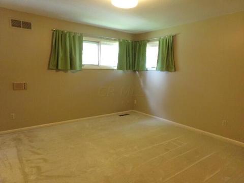 651 S Broadmoor Blvd, Springfield, OH 45504 photo 17