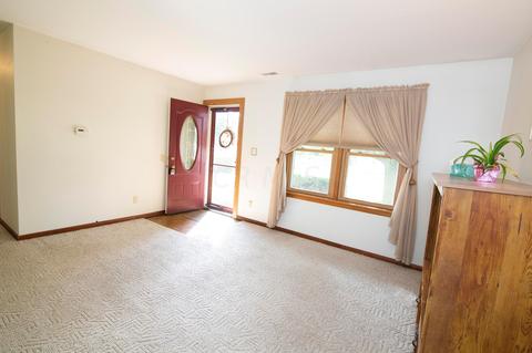 455 Avon Dr, Circleville, OH 43113 photo 4