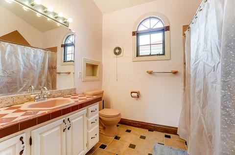 83 E Como Ave, Columbus, OH 43202 photo 50