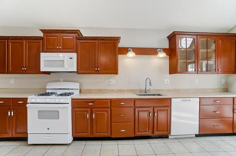83 E Como Ave, Columbus, OH 43202 photo 15
