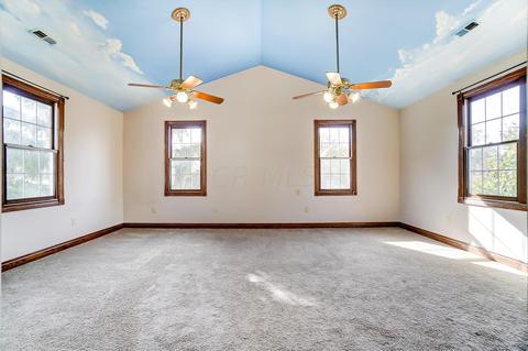 83 E Como Ave, Columbus, OH 43202 photo 35