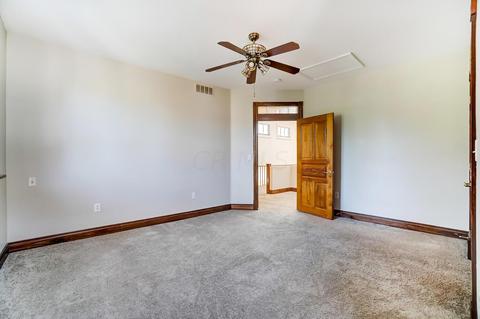 83 E Como Ave, Columbus, OH 43202 photo 52