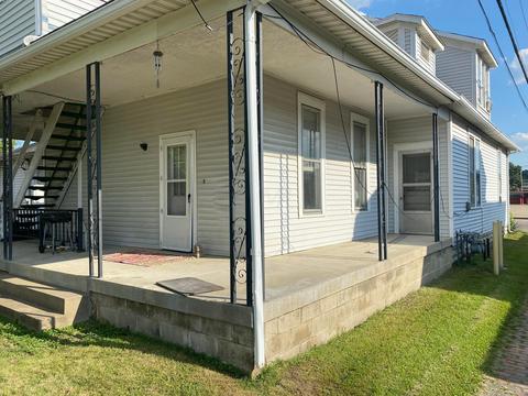 156 E 2nd St, Logan, OH 43138 photo 6