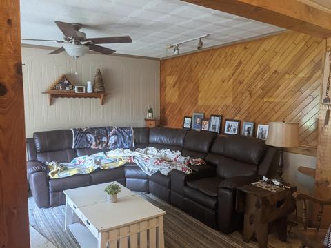 321 E High St, Fulton, OH 43321 photo 4