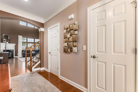 6901 Foresthaven Loop, Dublin, OH 43016 photo 2