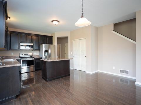 208 Rolling Acre Dr, Lithopolis, OH 43136 photo 11