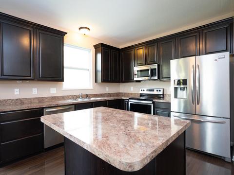 208 Rolling Acre Dr, Lithopolis, OH 43136 photo 12