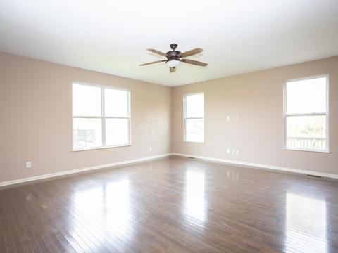 208 Rolling Acre Dr, Lithopolis, OH 43136 photo 7