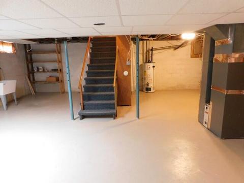 756 E 2nd St, Logan, OH 43138 photo 16