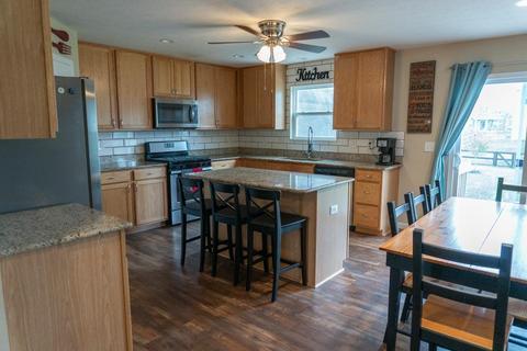 1074 Gartner Ct, Obetz, OH 43207 photo 5