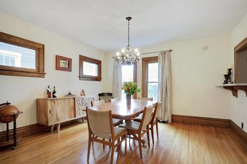 149 E Weber Rd, Columbus, OH 43202 photo 7