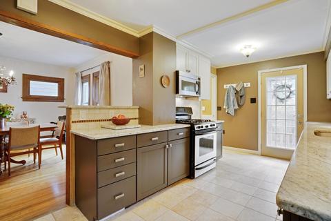 149 E Weber Rd, Columbus, OH 43202 photo 10